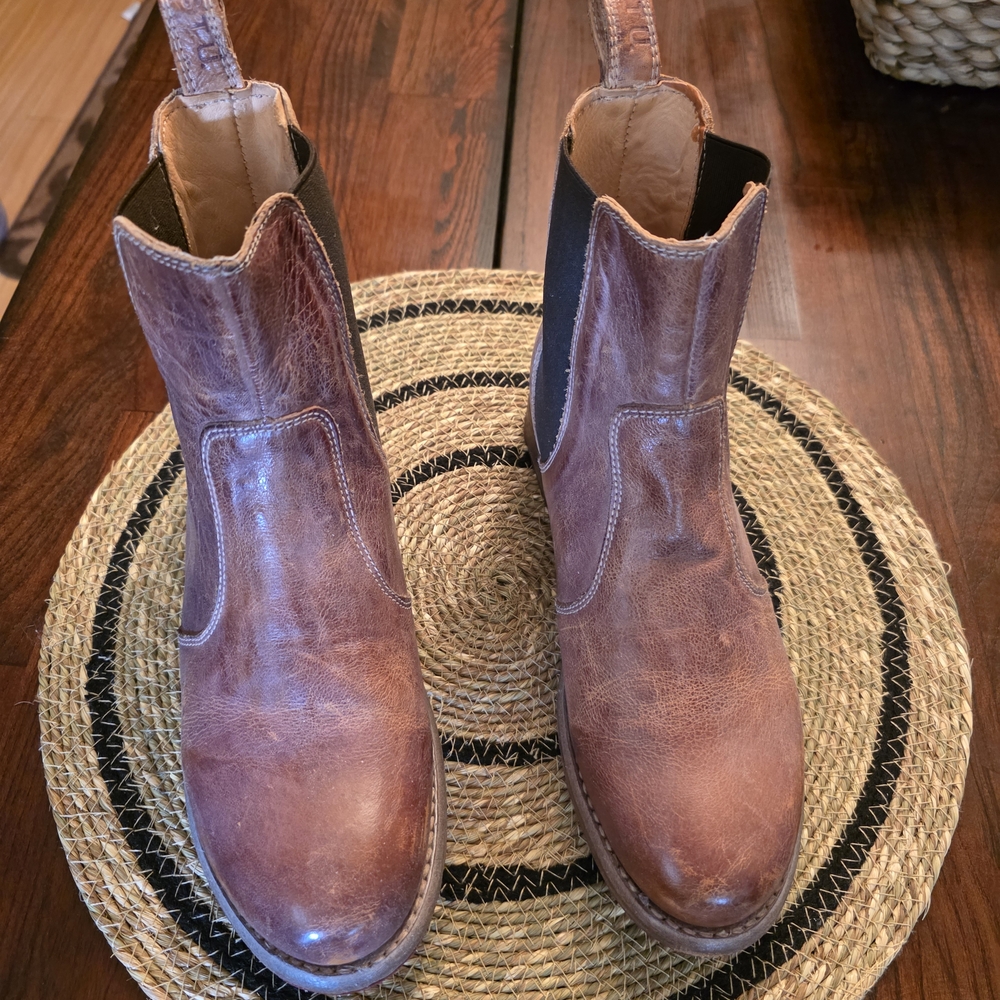 Bed Stu Nandi Chelsea Brown Ankle Boots